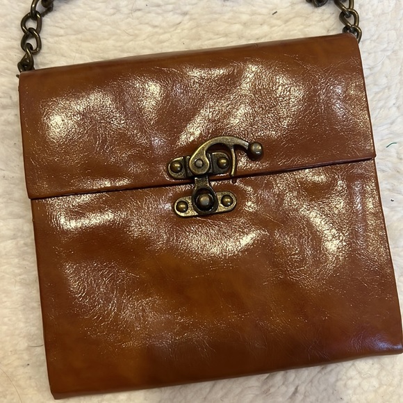 Steve Madden saddle brown cross body slim purse - Picture 2 of 6